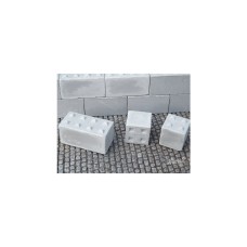 Lading Betonblokken met noppen