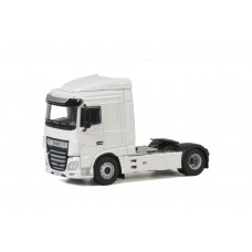 White Line: Daf XF euro 6 Space Cab